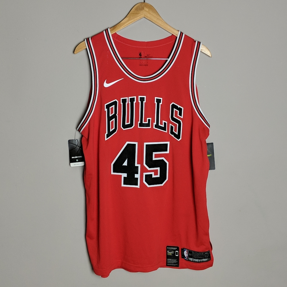 NWT Autographed Denzel Valentine #45 Jersey XL - Picture 1 of 7